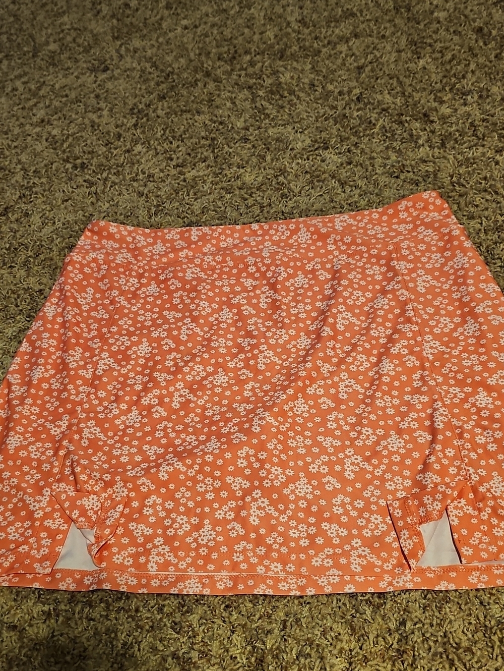 Eton Coral Mini Skort with White Daisy Print